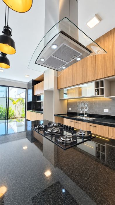 Casa Alto Padr�o - Venda - Parque das Fontes - Trememb� - SP