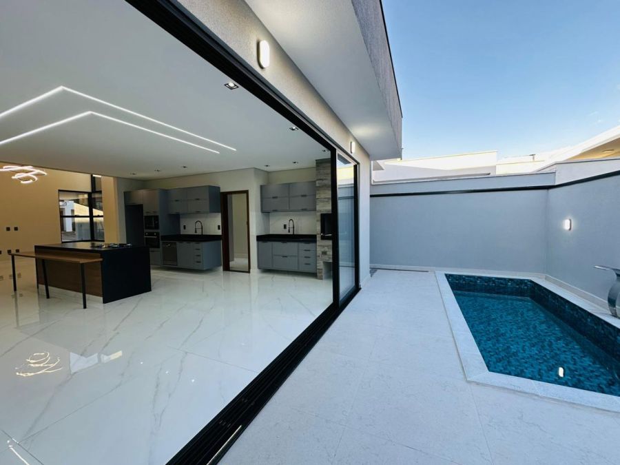 Casa Alto Padrão - Venda - Piracangaguá - Taubaté - SP