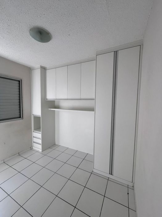 Apartamento - Venda - Vila dos Comerciários I - Taubaté - SP