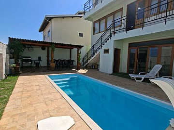 Casa 3 andares Jardim de Alah