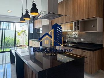Casa Alto Padr�o � Venda